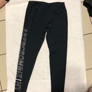 Abercombie & Fitch Workout Leggings Size M